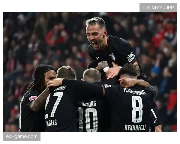 德甲球队积极调整主力阵容，新赛季战力升级引期待